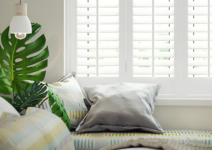 Bromley, Pure White - Full Height Plantation Shutter - Image 5